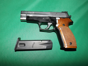 SIG SAUER 226  in Kal. 9mmLuger